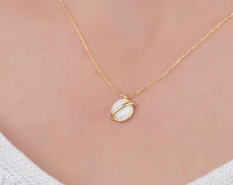 Opaal Saturnus ketting, minimalistische ketting, sterling zilveren ketting, handgemaakte sieraden, gepersonaliseerde geschenken, moeders cadeau, verjaardagscadeaus