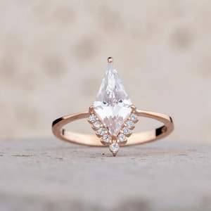 Kite Cutting Engagement Ring, Vintage Style Wedding Ring, Handmade Jewelry, Mother Family Ring, Personalized Gift, Bridesmaid Gift, Summer