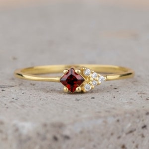Square Birthstone Ring, Single Birthstone Christmas Ring, Sterling Silver Mothers Ring, Handmade Jewelry, Wedding Ring, Personalized Gift
