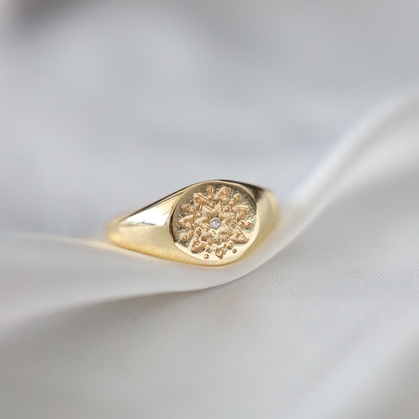 Star Signet Ring, Gold Star Ring, Celestial Ring, Star and Moon Ring, Sun Ring, Protection Ring, Luck Ring, Statement Ring, Adjustable Ring