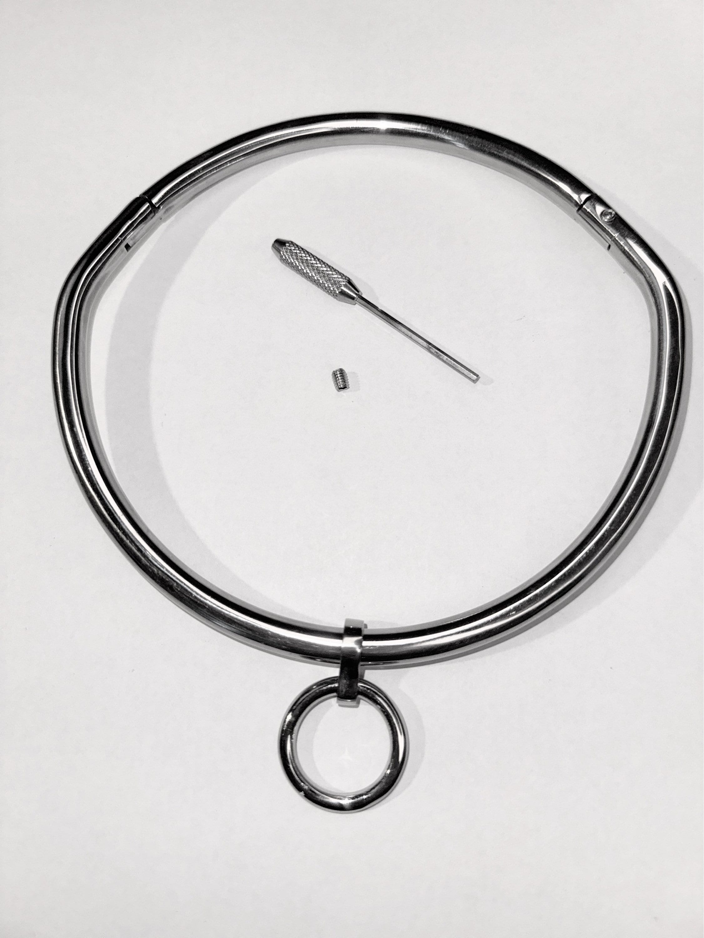 New Design 8mm Curved Locking Eternity Collar, Polished