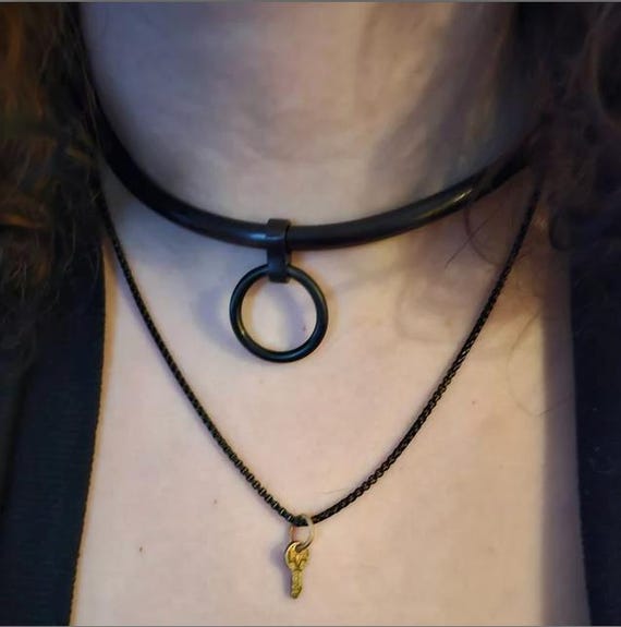 New Design 6mm Matte Black Curved Locking Eternity Collar