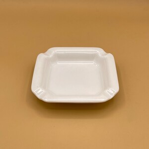 Vintage Multifunctional Sleek White Octagon Ceramic Ashtray