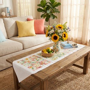 Camino de mesa floral hecho a mano: extra largo, de algodón pastel, con extremos triangulares.