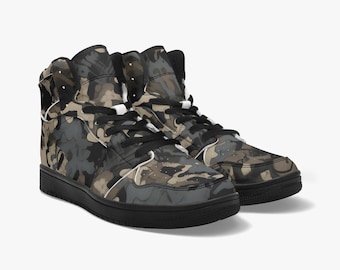 Zapatillas altas con camuflaje urbano: zapatos elegantes y duraderos para un look moderno y vanguardista.