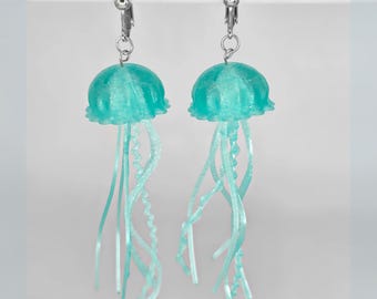 Orecchini a clip a forma di medusa – Orecchini pendenti fatti a mano ispirati all'oceano – Leggeri ed eleganti