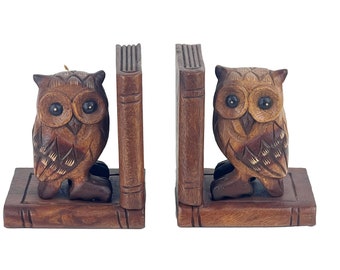 Wooden Owl Bookends  Handcrafted from wood - Decorative and unique by Crafty Artisan®