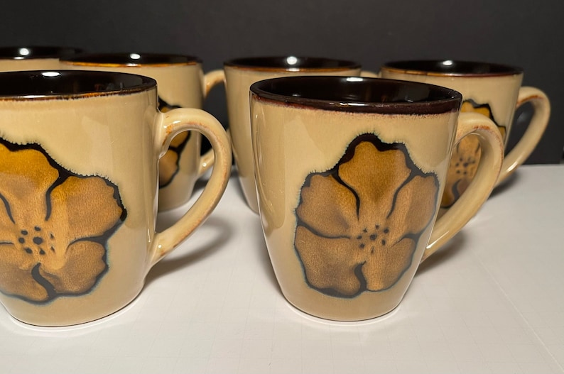 Pfaltzgraff Painted Poppies Mugs - Thumbnail 2