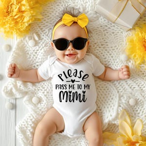 Please Pass Me To My Mimi Onesie®, Baby Shower Gift, Funny Baby Onesie®, Baby Onesie®, Pass me to Onesie®, Custom Onesie®, Baby Bodysuit