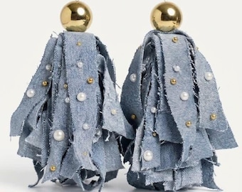 Pendientes de mezclilla, perlas y oro