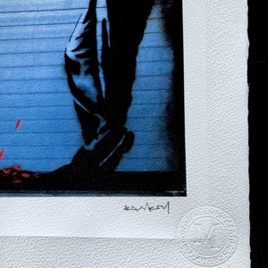 Reproduction Toile Banksy "Waiting In Vain" - Art Graffiti Moderne - Sur Mesure - Neuf