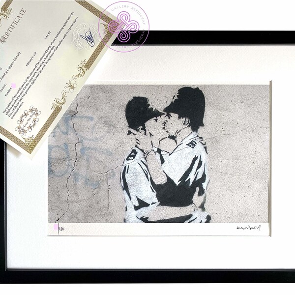 BANKSY signed - kissing coppers - lithographie CERTIFICATE Original M Arts Edition Numbered Framed (Banksy Art, Banksy wall Art)