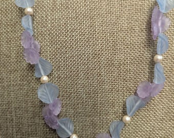Avon 1986 Pastellblüten Kette (NIB)