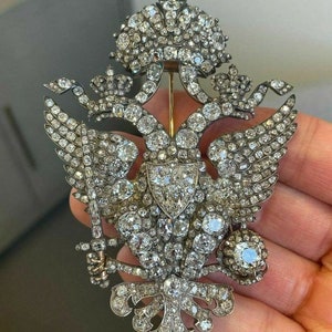 Light Luxury Santa Hat Angel Corsage Vintage Diamond Brooch Multi