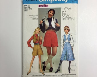 Vintage 1970s Simplicity Vest Pantskirt (Gaucho) Shorts in Two Lengths Size 12 Sewing Pattern 8921