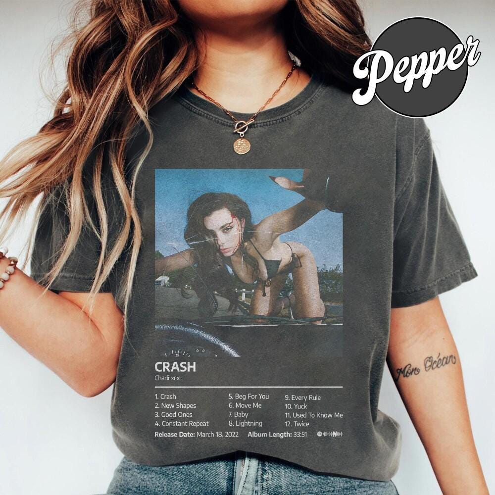 Charli xcx merch - Etsy 日本