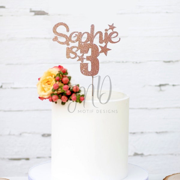 Nom et âge de gâteau, gâteau d'anniversaire, gâteau d'anniversaire personnalisé, gâteau personnalisé, nom de gâteau,