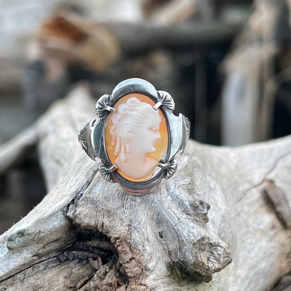Vintage Italian silver Camexco & Co shell cameo ring