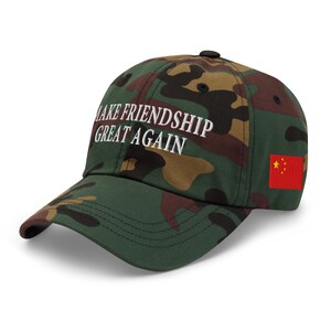 Hat: Make Friendship Great Again - US President Donald J. Trump & Chinese President Xi - RAF COLLECTION