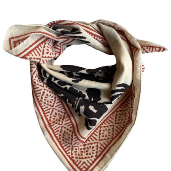 Organic Cotton Bandana Moselle, Bandana Scarf, Paisley Design Scarf, Vibrant Color, High-Quality, Winter Scarf, Unique Design