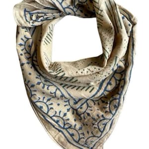 Organic Cotton Bandana Bandana Scarf, Paisley Design Scarf, Vibrant Color, High-Quality, Winter Scarf, Unique Design