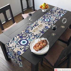 Personalized Shabbat Table Runner Challah Cover Evil Eye Hamsa Custom Jewish Gift Shabbat Shalom Table Decor Judaica Jewish Gift Hamsa Art
