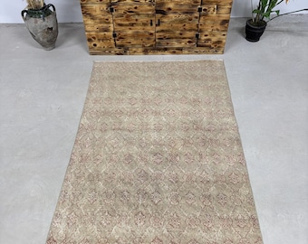 Vintage 4.4x6.8 ft Rug, Oversize Turkish Rug, Beige Pink Moroccan Rug