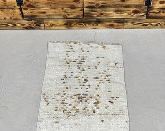 1.6x2.4 ft Turkish Rug, White Ikat Vintage Rug Wool