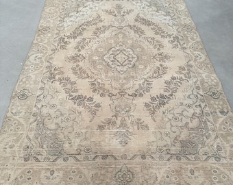 Vintage Rug, 6x9 Large Rugs, Turkish Rug, Kurdish Rug, Rugs For Salon, 5.8x8.9 ft Beige Rug, Vintage Oushak Rug With Fringe, Tribal Wool Rug