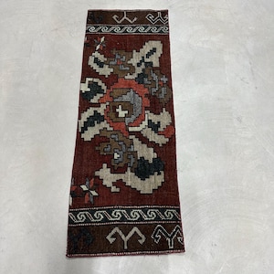 2x4 Small Rug, Vintage Rug, Turkish Rug, Antique Rugs, Rugs For Entry, 1.5x4.2 ft Purple Rug, Colorful Oushak Rug, Handwoven Door Mat Rug,
