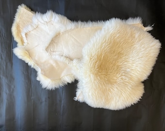 12x12 in Diameter Genuine Big Sheepskin Scraps White Creamy Fur for Craft Pelt Offcuts Upholstery Keychain Baby Shoes Furniture Covers