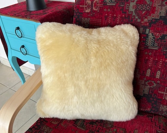 Natural Australian Genuine Sheepskin Pillow Cover Custom Made White Creamy Fur Lumbar Cushion Cover Throw Pillow