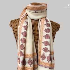 Ivory Kashmir Pashmina Shawl: Handwoven Cashmere Scarf with Tilla Zari Embroidery