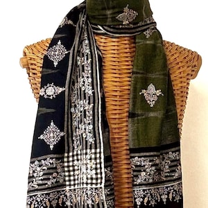 Hand Embroidered Ombre Pashmina Shawl: Kashmiri Cashmere Wrap