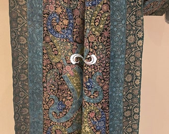 Kalamkari Pashmina Shawls, Qalamkaar Cashmere Scarves, Artistic Pashminas, Indian Embroideries, Wedding Gifts, 209x102 cm