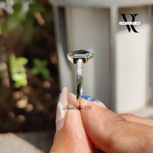 premium salt and pepper, large hexagon diamond, 2ct salt and pepper diamond, salt and pepper diamond wedding set, nesting band for hexagon ring, kite diamond ring, jewelry photography 2026, bridal trends 2026, alternative wedding ring ideas, salt and pepper diamond clarity, lab grown galaxy diamond, unique diamond shapes 2026, bezel setting trends, modern heirloom jewelry, salt and pepper diamond marketing, jewels by vr shop, premium jewelry brand, custom hexagon ring