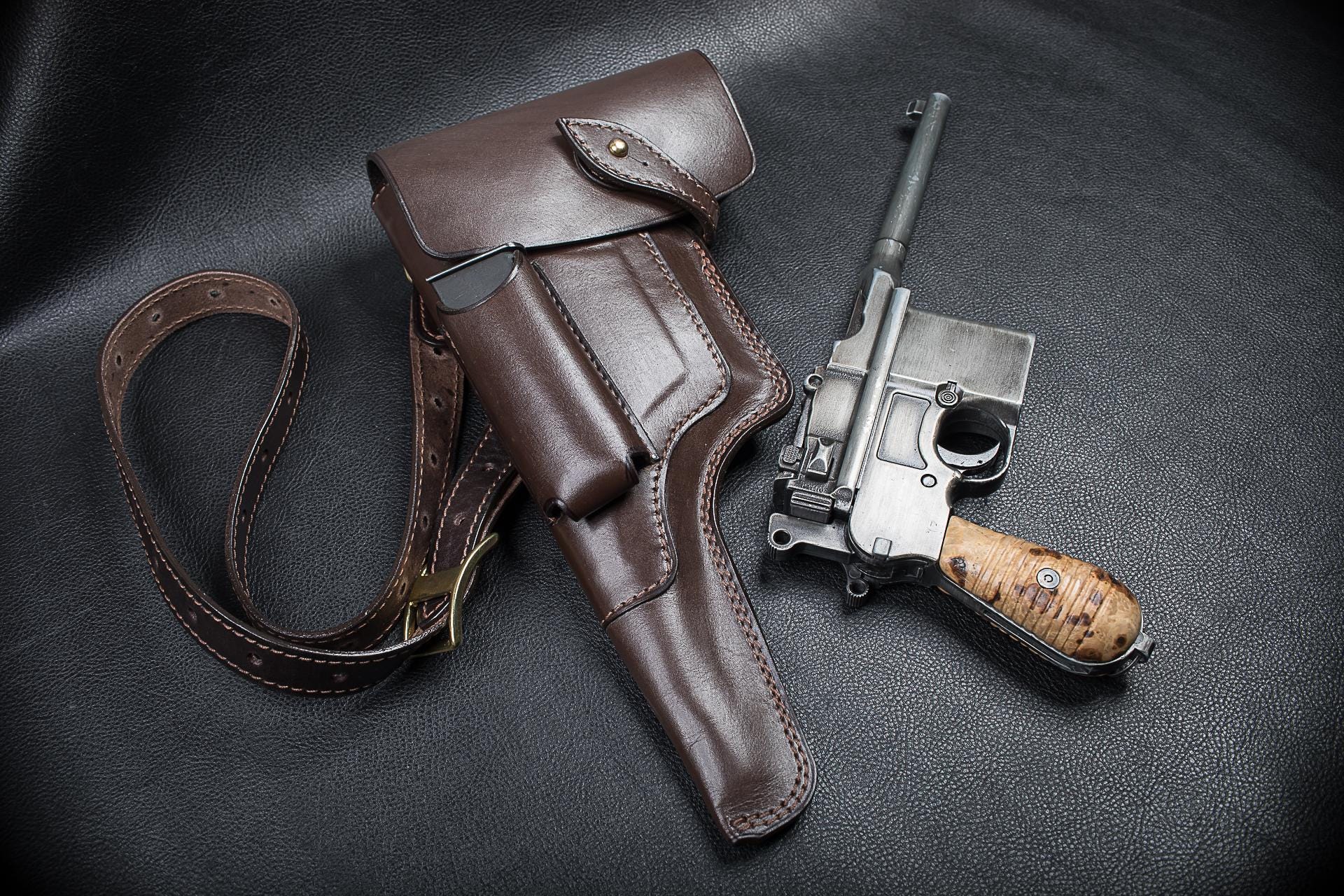 Retro Leather Holster for Mauser C96 M712 | Handcrafted | Quality
