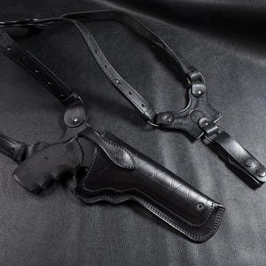 Étui rétro en cuir pour Colt Python | Fabrication artisanale | Qualité | Design vintage de collection