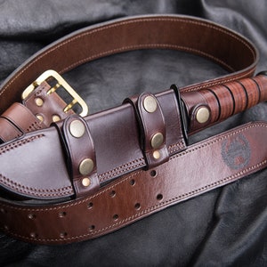 Ka-Bar Scout Ledermesserscheide | Nach Maß | Einzigartiges Design | Vintage-Look | Retro-Stil | Hohe Qualität