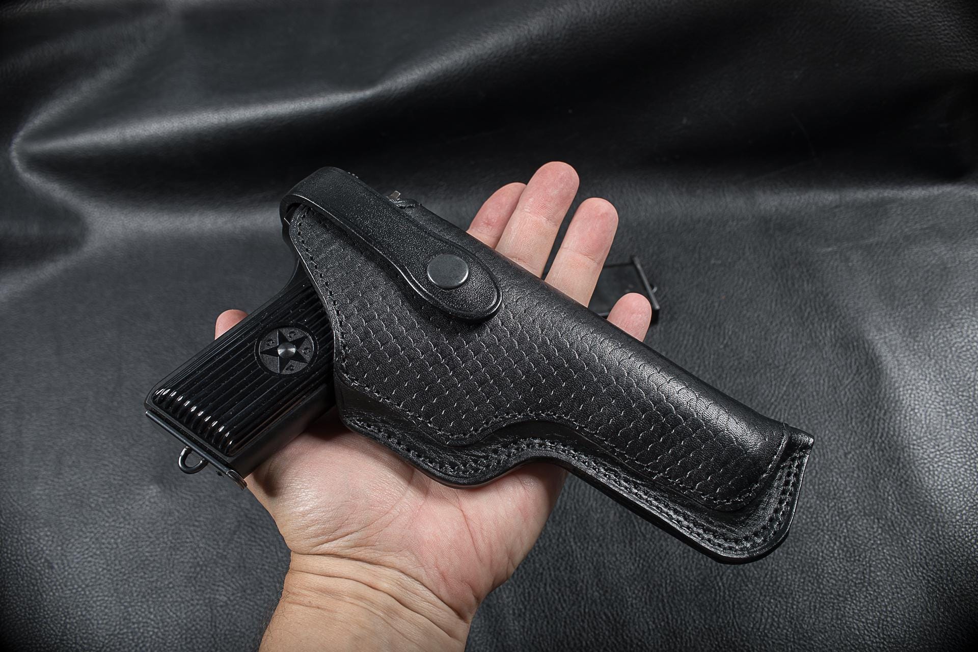 Tokarev tt33 holster - Etsy 日本