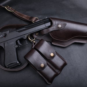 Desert eagle shoulder holster - Etsy 日本