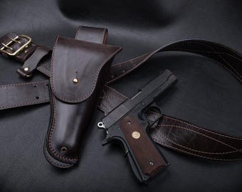 Handmade Leather Holster: Colt 1911 Commander, Vintage Style