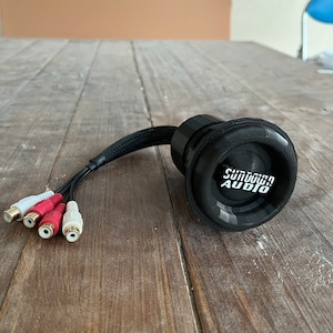 Custom Subwoofer Style RCA Bassknob