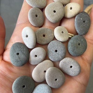 18 Centre drilled tiny sea pebbles / Natural Beach Stone / Sea pebble with hole / ideas for jewellery craft / pebbles jewellery