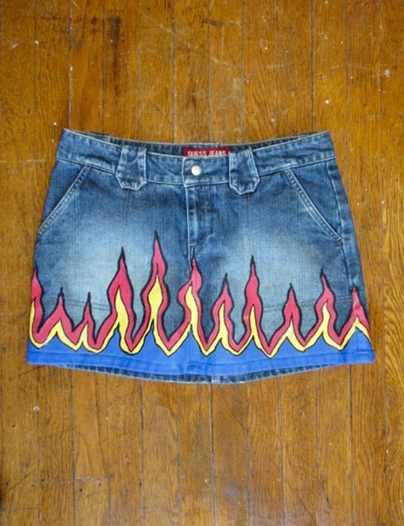 Gonna di jeans dipinta a mano Italia