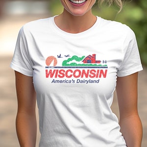 Wisconsin License Plate Tee - Wisconsin - American&#39;s Dairyland | Distressed Travel Wisconsin Shirt Gift Tee Retro Wisconsinite Adult Unisex