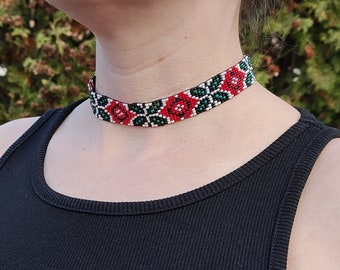 White choker Ukrainian traditional beaded necklace Choker with roses Beaded jewelry Gift for her