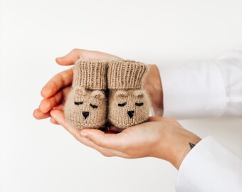 Alpaca Wool Baby Booties: Knitted Bear Design