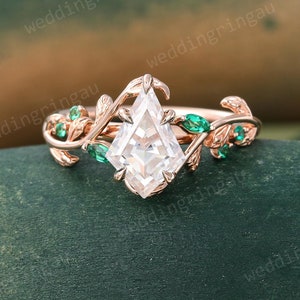 Anel de noivado de moissanita com lapidação de pipa Anel exclusivo de ouro rosa Anel de folha de esmeralda com lapidação marquesa Anel de galho art déco Anel de promessa de noiva vintage