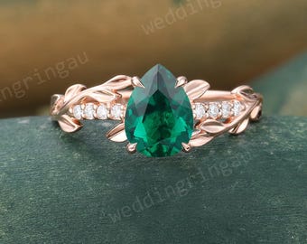Emerald ring